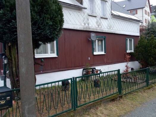 Einfamilienhaus zum Kauf provisionsfrei 30.000 € 6 Zimmer 160 m² 600 m² Grundstück frei ab sofort Brunndöbra Klingenthal 08248