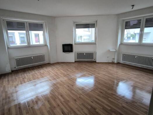 Wohnung zur Miete 450 € 3 Zimmer 89 m² EG Trierer Straße 30 Dillingen Dillingen/Saar 66763