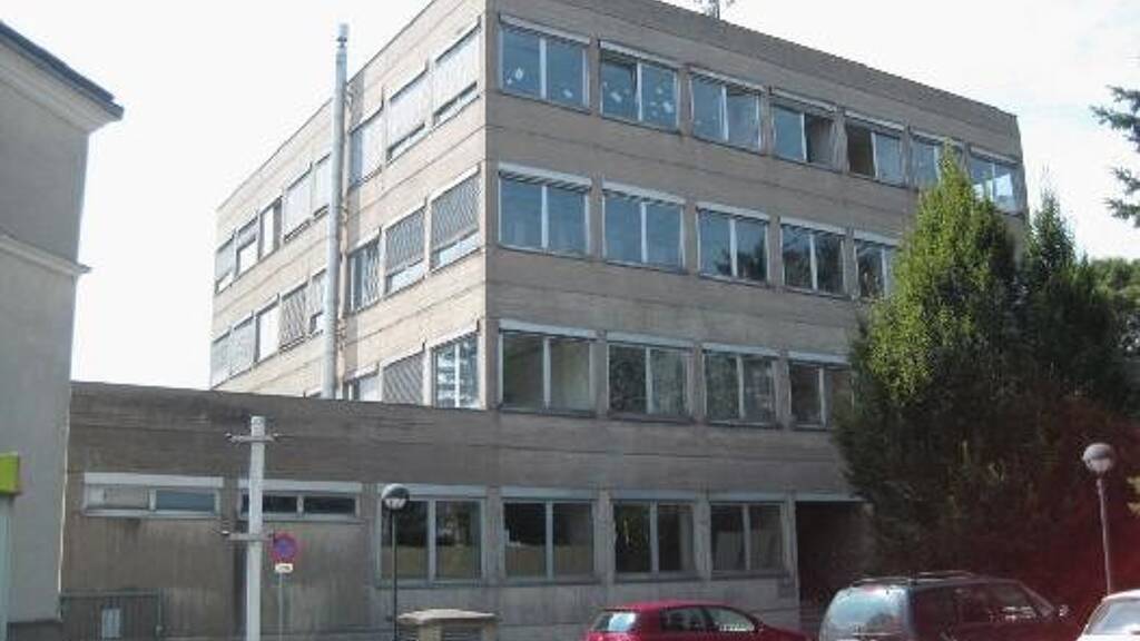 Bürofläche zur Miete 1.169 € 4 Zimmer 167 m² Bürofläche Leithagürtel Bruck an der Leitha 2460