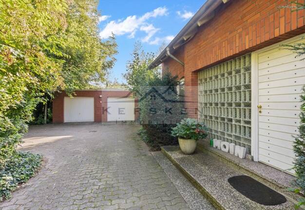 Einfamilienhaus zum Kauf 369.000 € 8 Zimmer 243 m² 1.638 m² Grundstück Riede Riede 27339