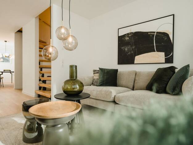 Reihenendhaus zur Miete 2.050 € 4,5 Zimmer 108,1 m² 163 m² Grundstück frei ab 01.01.2027 Hermann-Löns-Straße 22 Oßweil Ludwigsburg 71640