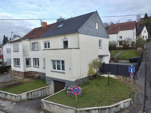 Doppelhaushälfte zum Kauf 299.000 € 5 Zimmer 140 m² 455 m² Grundstück Merzig 66663