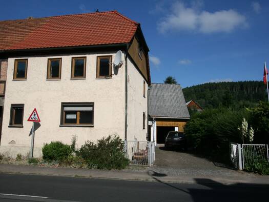 Einfamilienhaus zum Kauf 67.000 € 4 Zimmer 104 m² 426 m² Grundstück Hauptstraße 126 Schwarza 98547