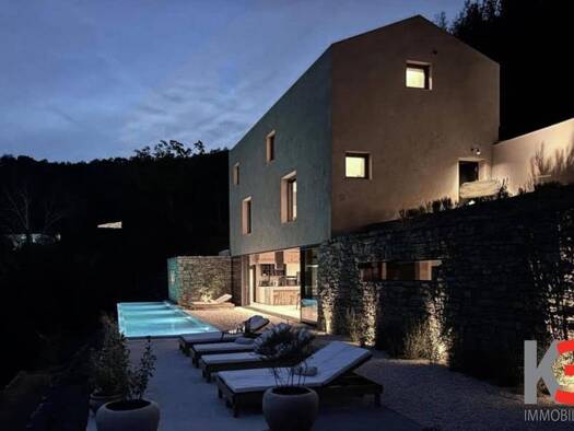 Haus zum Kauf 1.950.000 € 4 Zimmer 350 m² Motovun 52424