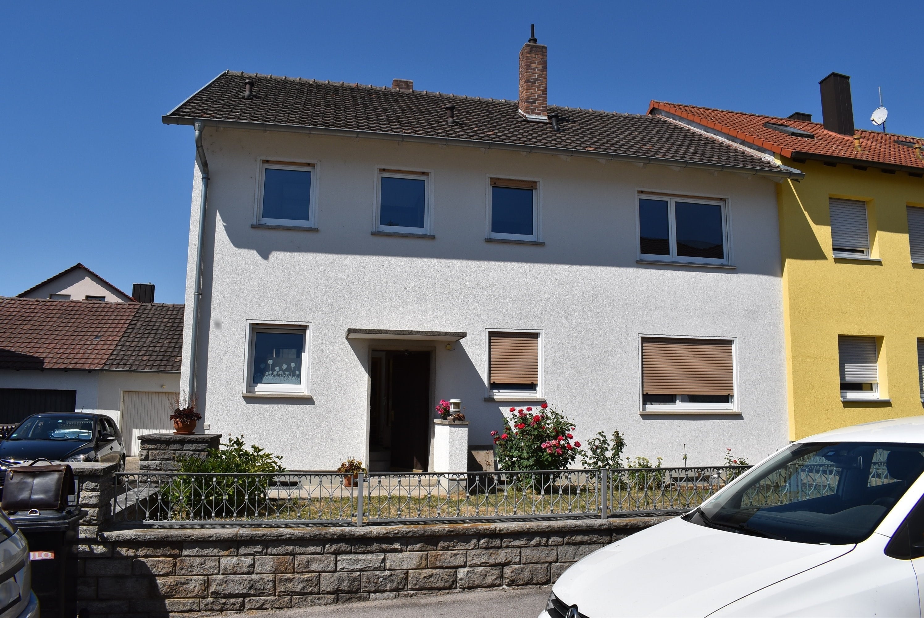 Mehrfamilienhaus zum Kauf 375.000 € 6 Zimmer 166 m²<br/>Wohnfläche 508 m²<br/>Grundstück Ettleben Werneck 97440