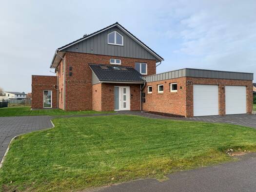 Wohnung zur Miete 1.560 € 3,5 Zimmer 142 m² frei ab sofort Tiste 27419