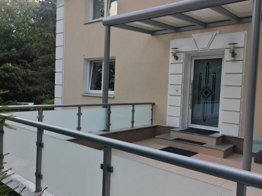 Einfamilienhaus zum Kauf provisionsfrei 649.000 € 8 Zimmer 204 m² 1.604 m² Grundstück Fürstenhagen Hessisch Lichtenau 37235