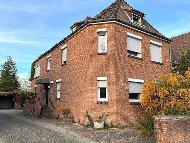 Mehrfamilienhaus zum Kauf 299.000 € 12,5 Zimmer 245 m² 680 m² Grundstück frei ab sofort Uelzen Uelzen 29525
