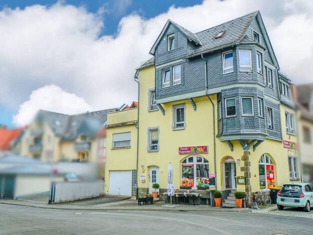 Mehrfamilienhaus zum Kauf 389.000 € 10 Zimmer 290 m² 134 m² Grundstück Herborn Herborn 35745