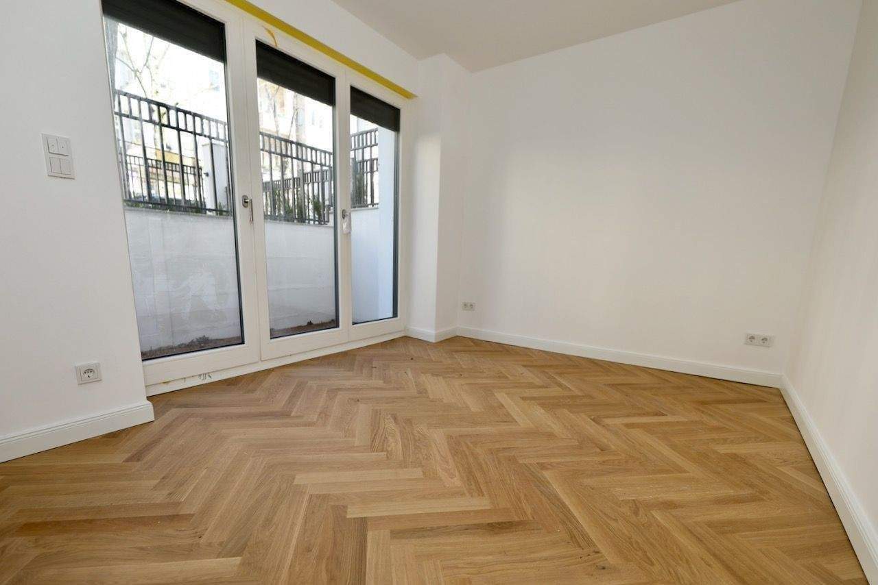 Property thumbnail 9