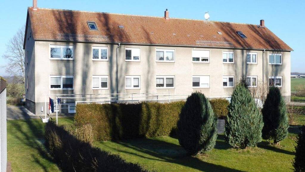 Wohnung zum Kauf 39.900 € 3 Zimmer 59 m² 2. Geschoss Trossin 04880