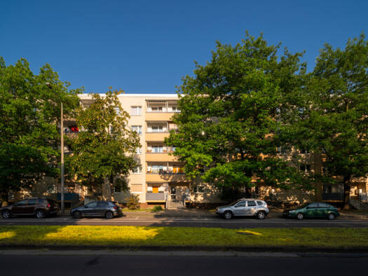 Wohnung zur Miete 400 € 3 Zimmer 57,3 m² 1. Geschoss frei ab 01.06.2026 Hallorenstraße 11 Nördliche Neustadt Halle 06122