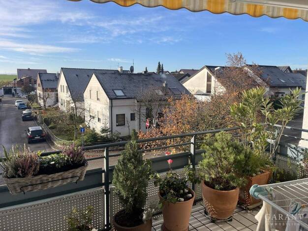 Wohnung zur Miete 950 € 3 Zimmer 80 m² 2. Geschoss Saarstraße 19 Hemmingen 71282