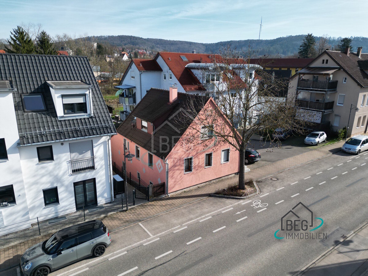 Einfamilienhaus zum Kauf 263.000 € 8 Zimmer 142 m²<br/>Wohnfläche 273 m²<br/>Grundstück Gaildorf Gaildorf 74405