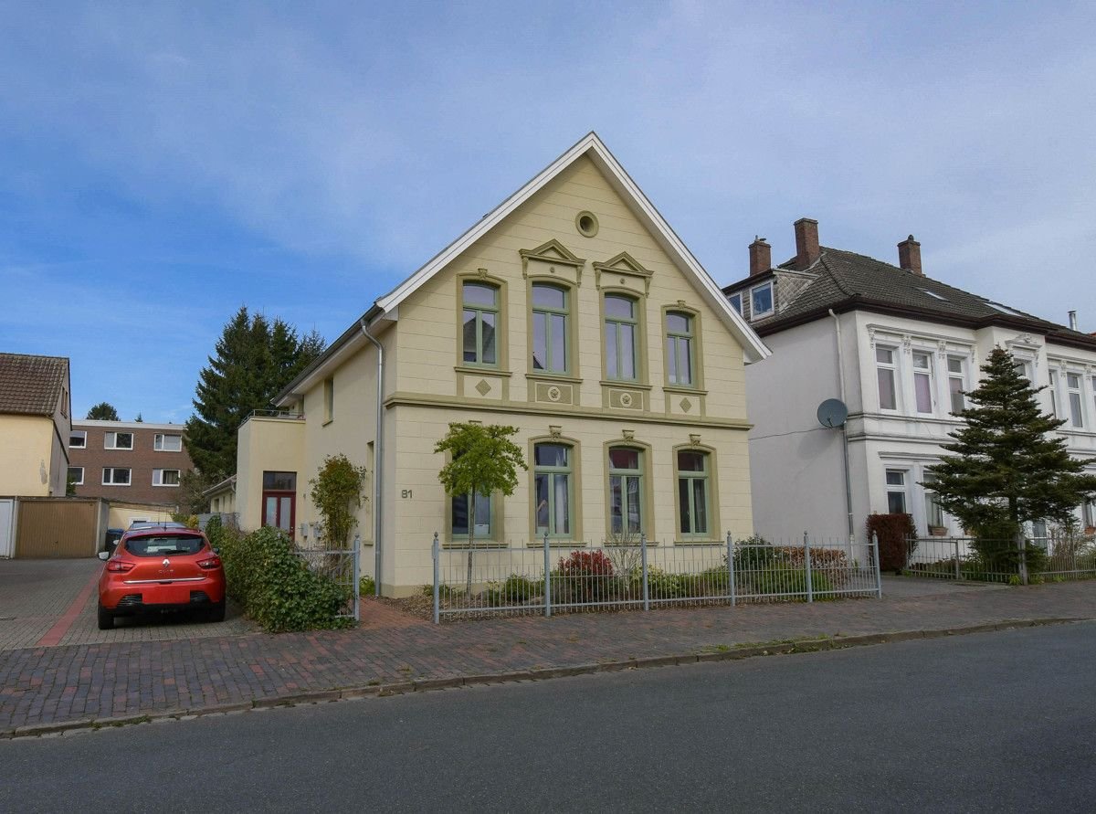 Mehrfamilienhaus zum Kauf 799.000 € 8 Zimmer 202,9 m²<br/>Wohnfläche 503 m²<br/>Grundstück Lambertistraße Oldenburg 26121