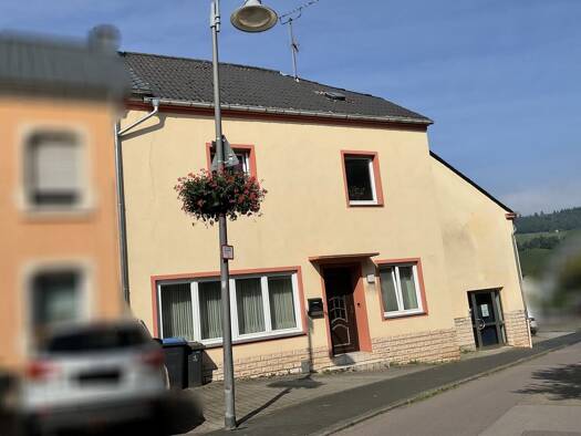Einfamilienhaus zum Kauf provisionsfrei 170.000 € 5 Zimmer 159 m² 192 m² Grundstück Beurig Saarburg 54439