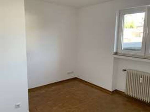 Wohnung zur Miete 300 € 1 Zimmer 28 m² EG frei ab 01.12.2026 Burscheider Straße Wersten Düsseldorf 40591