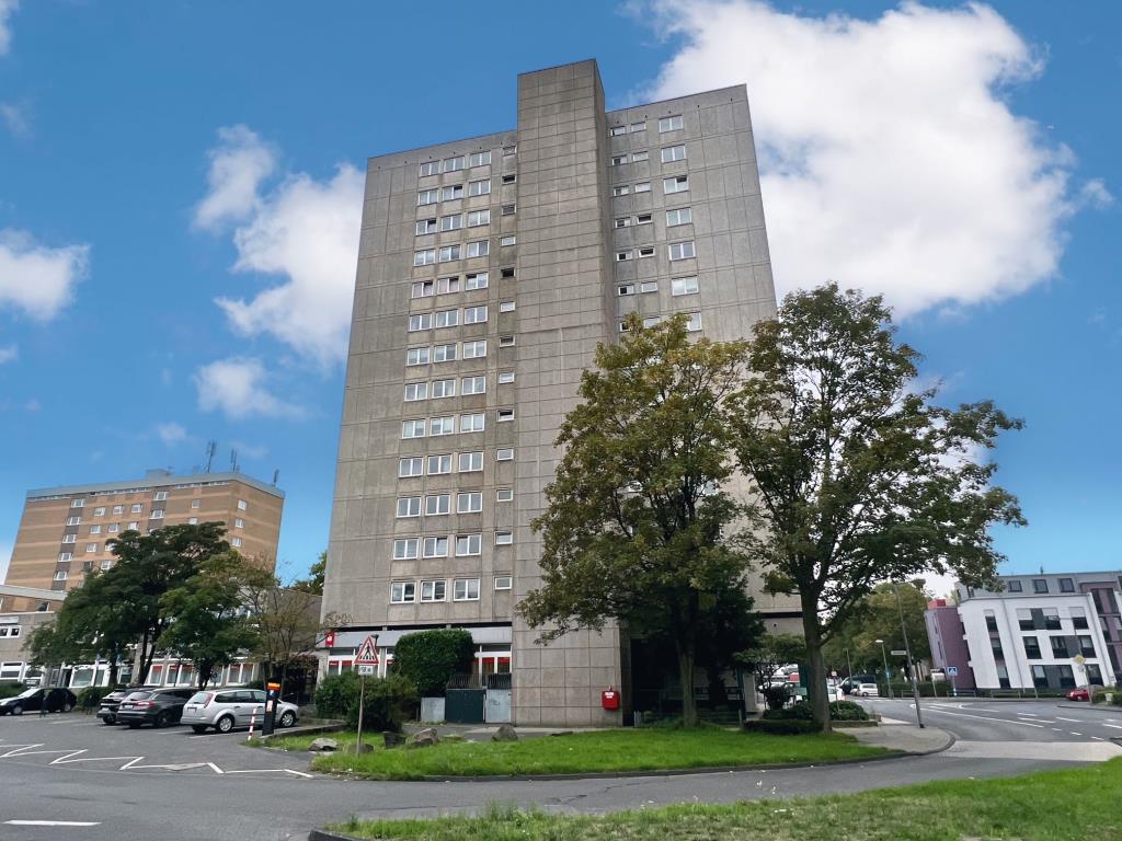 Wohnung zum Kauf provisionsfrei 195.000 € 4 Zimmer 104 m²<br/>Wohnfläche 6.<br/>Geschoss Haselnußhof 1 Heimersdorf Köln 50767