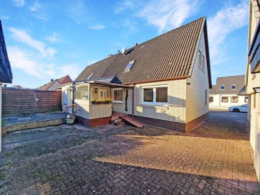 Doppelhaushälfte zum Kauf 275.000 € 4,5 Zimmer 89 m² 815 m² Grundstück Wasbek 24647