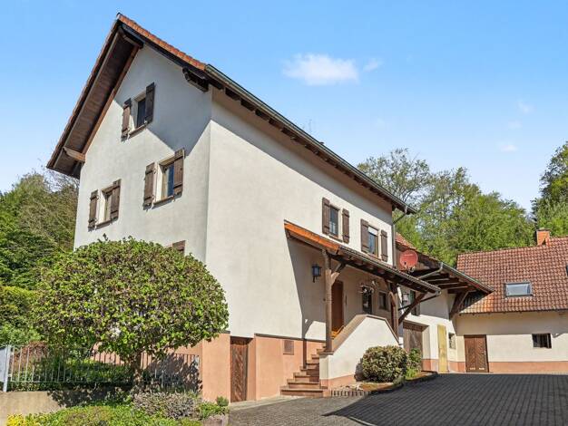Einfamilienhaus zum Kauf 349.000 € 4 Zimmer 138 m² 1.570 m² Grundstück Königshofen Mömbris 63776