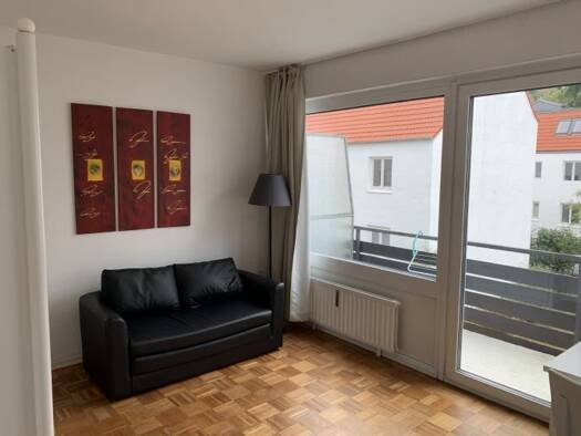 Wohnung zur Miete 633 € 1 Zimmer 27 m² Geschoss 3/4 frei ab 01.11.2026 Ulmenstraße 4 Winterhude Hamburg 22299