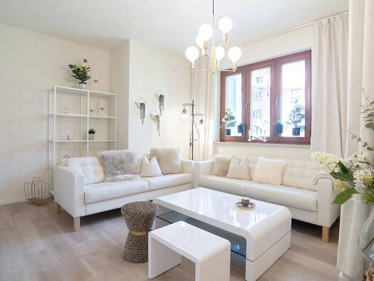 Wohnung zur Miete 1.240 € 3 Zimmer 70,7 m² frei ab sofort Rankestraße Kaditz Ortsamtsbereich Pieschen 01139