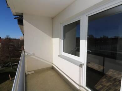 Wohnung zur Miete 349 € 3 Zimmer 55,3 m² 5. Geschoss Am Mühlteich 34 Freiberg Freiberg 09599