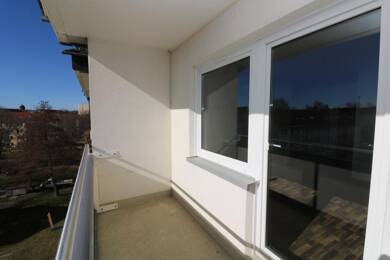 Wohnung zur Miete 349 € 3 Zimmer 55,3 m² 5. Geschoss Am Mühlteich 34 Freiberg Freiberg 09599