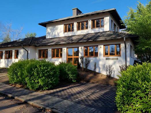 Restaurant zur Miete provisionsfrei 3.000 € 390 m² Gastrofläche 760 m² Grundstück Dohlenweg 7 Thalfang Thalfang 54424