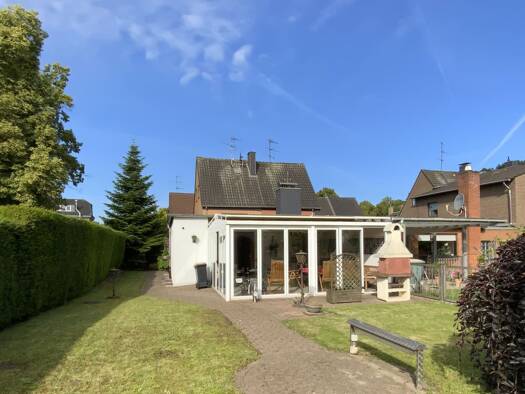 Mehrfamilienhaus zum Kauf 280.000 € 7 Zimmer 138 m² 600 m² Grundstück Vierlinden Walsum 47178