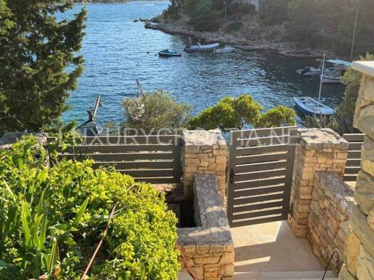 Haus zum Kauf 1.700.000 € 6 Zimmer 270 m² Zaglav Blato