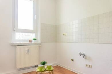 Wohnung zur Miete 405 € 3 Zimmer 64,3 m² 1. Geschoss Sterzelstr. 19 Siegmar Chemnitz 09117