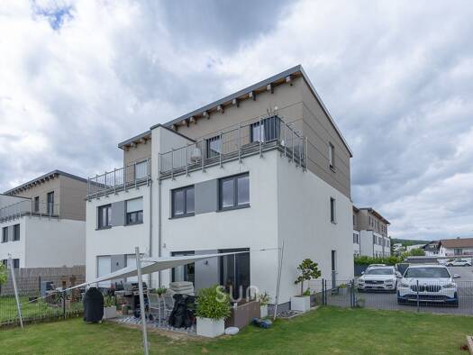 Doppelhaushälfte zum Kauf 825.000 € 5 Zimmer 160,4 m² 300 m² Grundstück Ober-Rosbach Rosbach vor der Höhe 61191