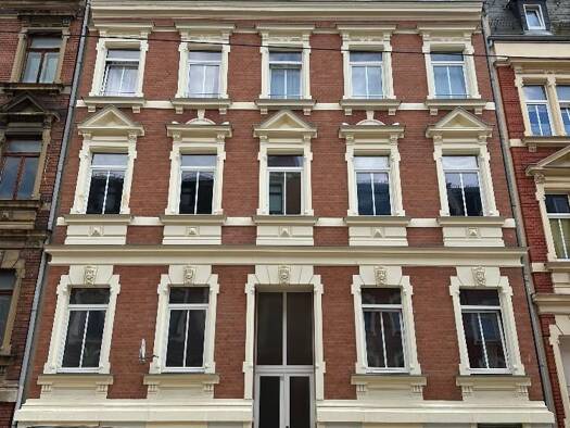Wohnung zum Kauf 59.900 € 3 Zimmer 93,4 m² Haselbrunn Plauen 08525