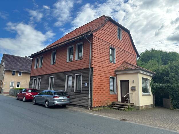 Mehrfamilienhaus zum Kauf 185.000 € 7 Zimmer 167 m² 305 m² Grundstück Bremke Gleichen 37130