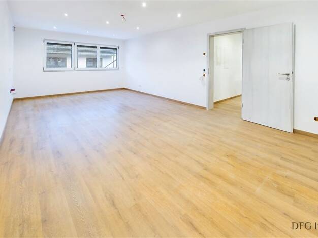 Wohnung zur Miete - Erstbezug 850 € 3 Zimmer 89,2 m² Winzer 94577