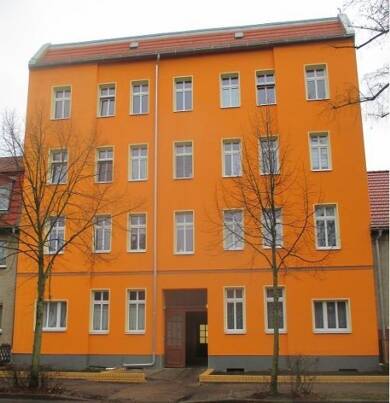 Wohnung zur Miete 482 € 2 Zimmer 40,2 m² Dachgeschoss, 3. Geschoss frei ab sofort Stubenrauchstr. 4 - Hofseite Zossen Zossen 15806