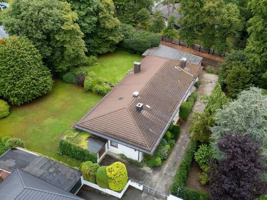 Bungalow zum Kauf 2.250.000 € 5 Zimmer 138,8 m² 1.064 m² Grundstück Grünwald 82031