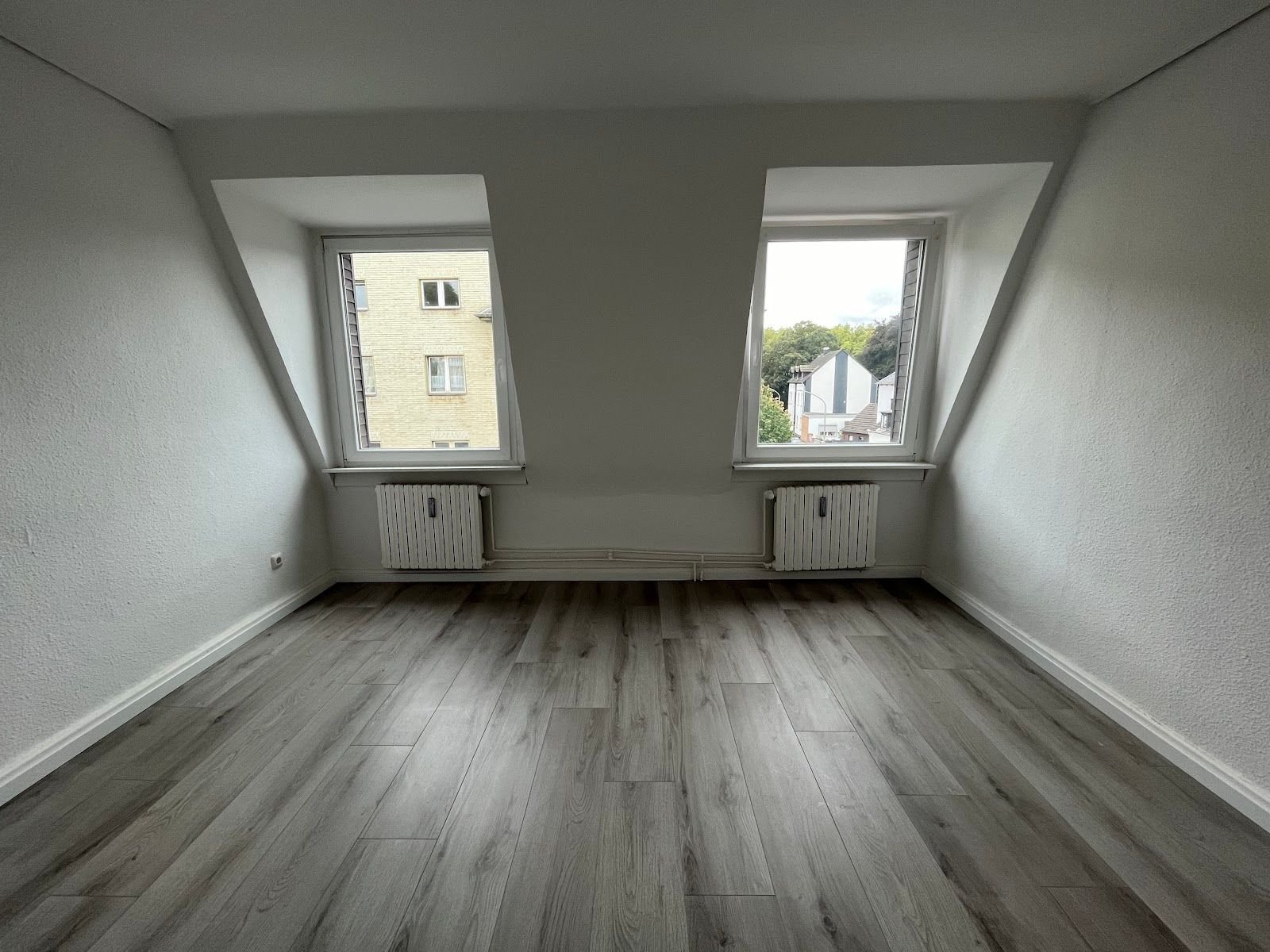 Wohnung zur Miete 399,63 € 2 Zimmer 42,5 m²<br/>Wohnfläche 2.<br/>Geschoss Brückelstr. 67 Obermeiderich Duisburg 47137