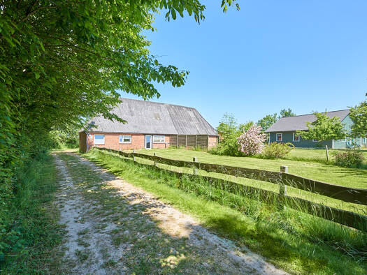 Bauernhaus zum Kauf 242.000 € 5 Zimmer 176 m² 2.324 m² Grundstück Kronsgaard 24395