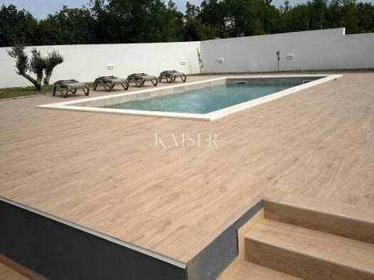 Haus zum Kauf 623.000 € 5 Zimmer 300 m² Pridraga, Novigrad Novigrad