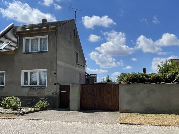 Einfamilienhaus zum Kauf 69.000 € 4 Zimmer 75 m² 480 m² Grundstück Pömmelte Barby 39249