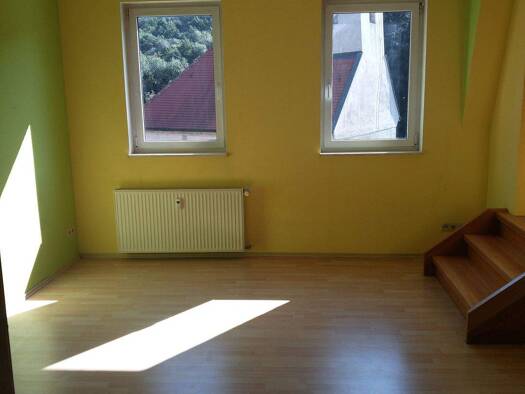 Studio zur Miete 250 € 1 Zimmer 36,5 m² 2. Geschoss frei ab 01.05.2026 Karl-Marx-Straße 34 Zeitz 06712