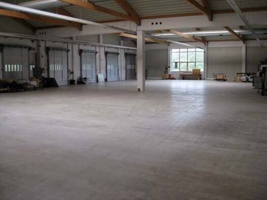 Halle/Industriefläche zur Miete 2.100 m² Lagerfläche teilbar ab 1.000 m² Grub 96271
