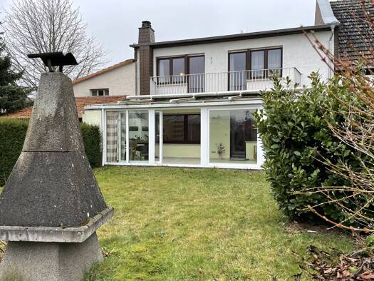 Mehrfamilienhaus zum Kauf 485.000 € 10 Zimmer 270 m² 1.029 m² Grundstück Heuchelheim Heuchelheim 35452