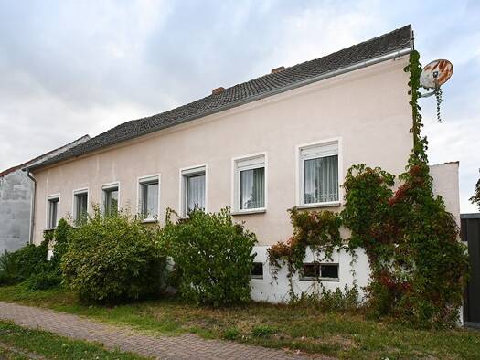 Einfamilienhaus zum Kauf 80.000 € 8 Zimmer 210 m² 1.650 m² Grundstück Schora Zerbst/Anhalt 39264