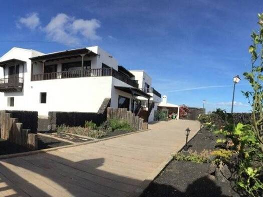 Villa zum Kauf 799.500 € 9 Zimmer 362 m² 900 m² Grundstück Tías 35571