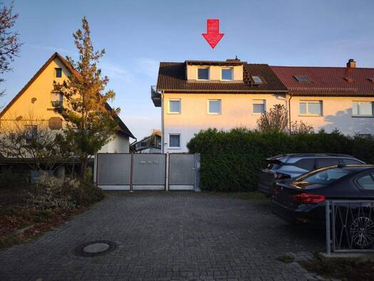 Mehrfamilienhaus zum Kauf 680.000 € 9,5 Zimmer 212 m² 729 m² Grundstück Blankenloch Stutensee / Blankenloch 76297