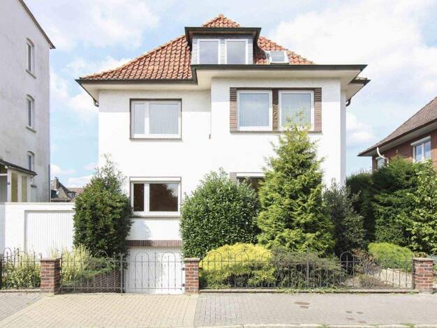 Einfamilienhaus zum Kauf 365.000 € 8 Zimmer 270,3 m² 785,3 m² Grundstück Uelzen 29525