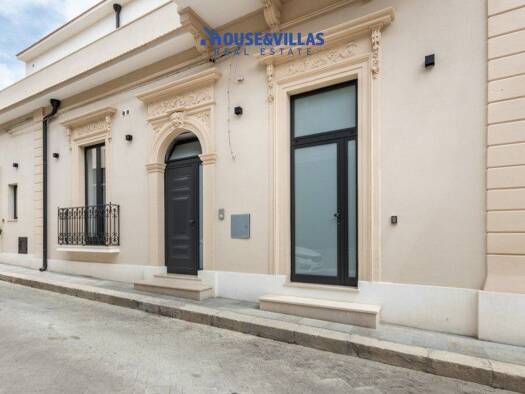 Haus zum Kauf 345.000 € 215 m² Avola 96012